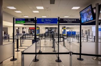 TSA delays boil over 3 weeks into partial government shutdown
