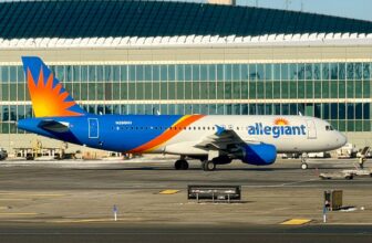 Allegiant adds first-class seats, makes on-board drinks free